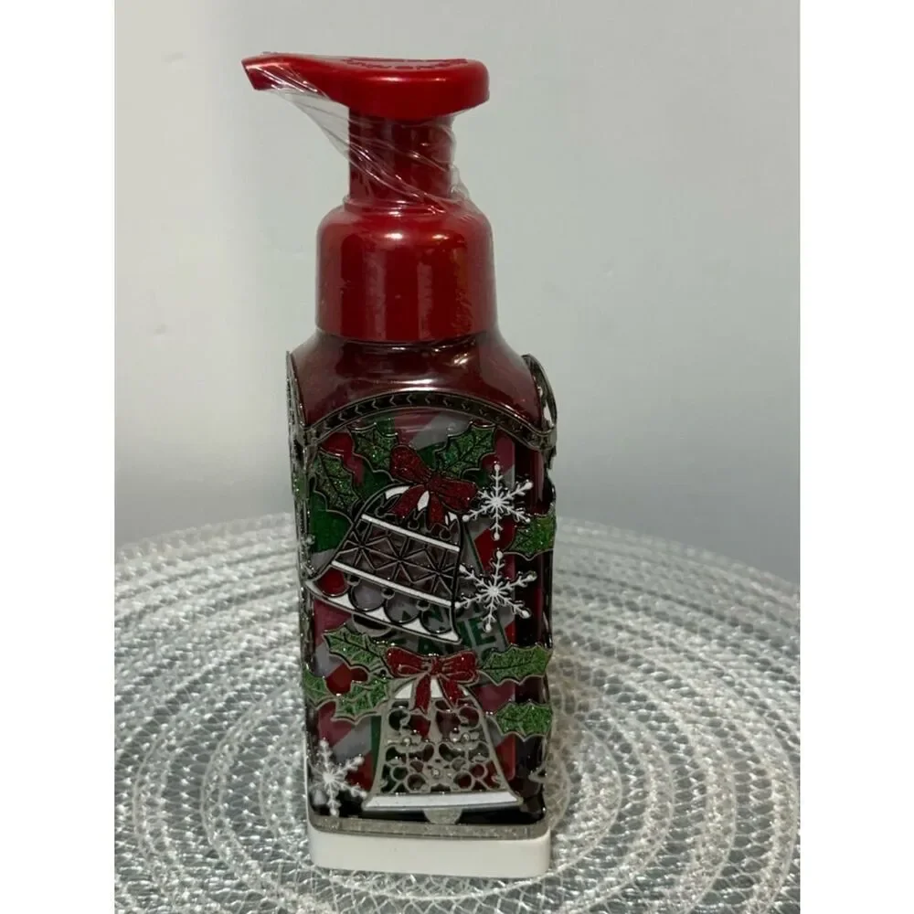 BBW Candy Cane Bliss Foaming Hand Soap and Soap Holder Set of 2 NWT
